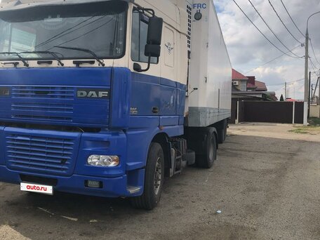 1999 DAF XF 95, синий, 3200000 рублей, вид 1