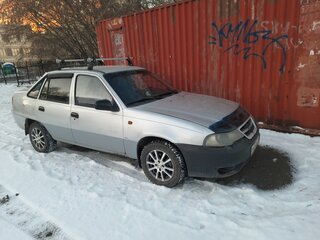 2010 Daewoo Nexia I Рестайлинг, серебристый, 140000 рублей, вид 3