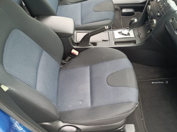 2004 Mazda 3 I (BK), синий, 780000 рублей - вид 8