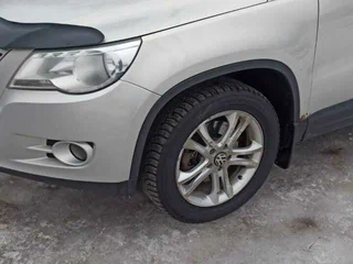 2010 Volkswagen Tiguan I, золотистый, 1000000 рублей, вид 2
