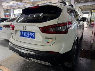 2022 Nissan Qashqai II Рестайлинг, белый, 1890000 рублей, вид 4