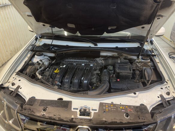 2016 Renault Duster I Рестайлинг, белый, 950000 рублей - вид 12
