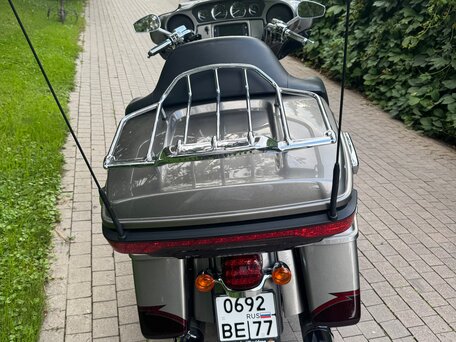 2015 Harley-Davidson CVO, серебристый, 1590000 рублей, вид 4