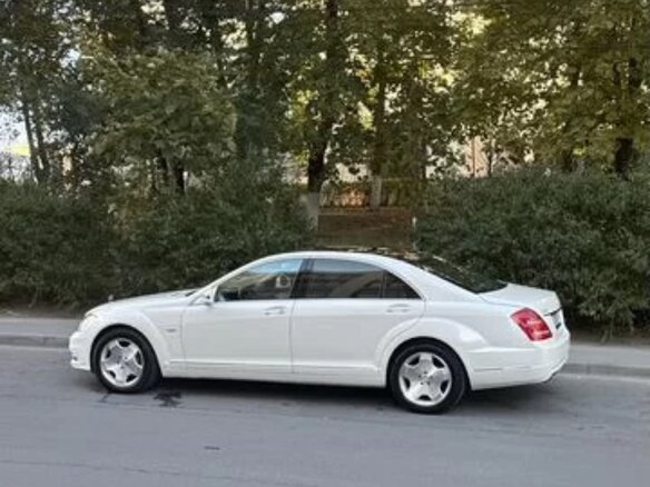 2011 Mercedes-Benz S-Класс 350 Long V (W221) Рестайлинг, белый, 2000000 рублей - вид 8
