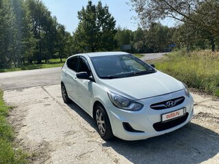 2011 Hyundai Solaris I, белый, 670000 рублей, вид 5