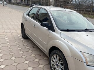 2007 Ford Focus II, серебристый, 239000 рублей, вид 3
