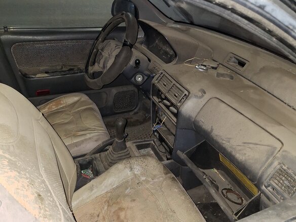 1994 Mitsubishi Space Wagon II, зелёный, 100000 рублей - вид 3