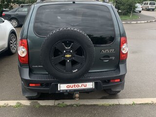 2017 Chevrolet Niva I Рестайлинг, серый, 775000 рублей, вид 4