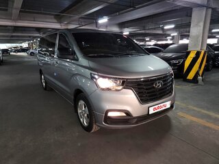 2019 Hyundai Grand Starex I Рестайлинг 2, серый, 4099000 рублей, вид 1