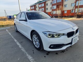 2017 BMW 3 серии 318i VI (F3x) Рестайлинг, белый, 1800000 рублей, вид 3