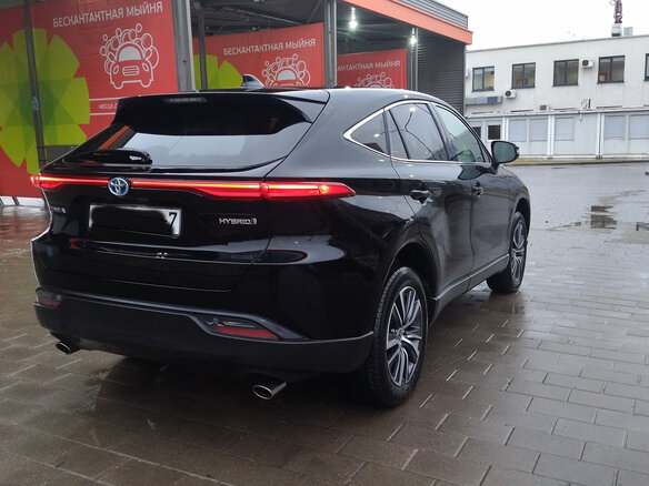 2022 Toyota Venza II, чёрный, 3461000 рублей - вид 5