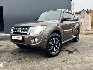 2012 Mitsubishi Pajero IV Рестайлинг 1, коричневый, 2250000 рублей, вид 2