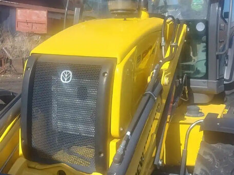 2021 New Holland B80B, жёлтый, 9999000 рублей, вид 1