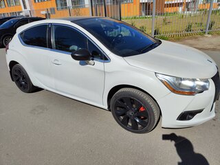 2015 Citroen DS4, белый, 800000 рублей, вид 2