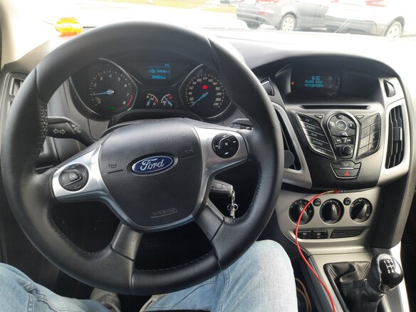 2014 Ford Focus III, белый, 700000 рублей - вид 8