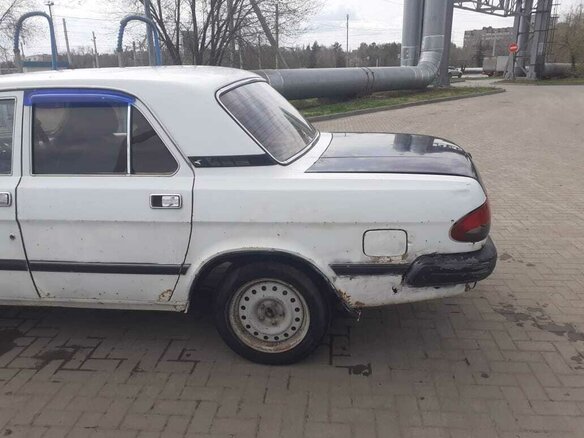 1998 ГАЗ 3110 «Волга», белый, 85000 рублей - вид 1