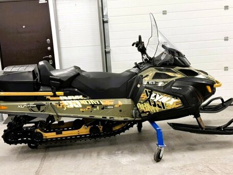 2015 BRP Lynx 69 Yeti Army, зелёный, 1150000 рублей, вид 2