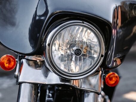2006 Harley-Davidson Street Glide, серый, 900000 рублей, вид 5