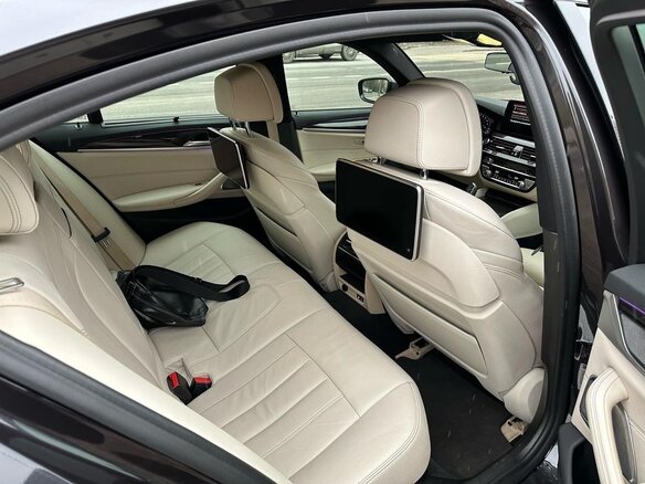 2019 BMW 5 серии 520i VII (G30/G31/G38), серый, 4250000 рублей - вид 13