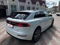 2021 Audi Q8 45 TDI I (4M), белый, 7099000 рублей - вид 3