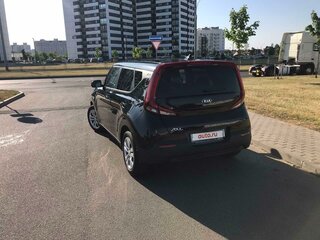 2019 Kia Soul III, чёрный, 1629467 рублей, вид 4
