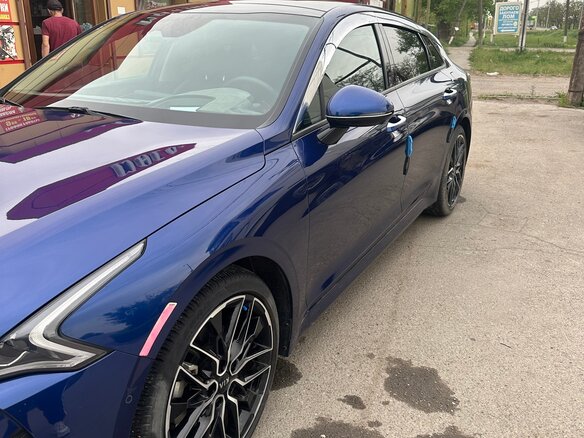 2020 Kia K5 III, фиолетовый, 3200000 рублей - вид 7