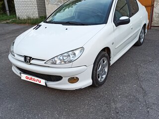 2008 Peugeot 206, белый, 270000 рублей, вид 1