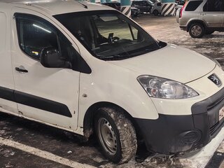 2011 Peugeot Partner II, белый, 450000 рублей, вид 2