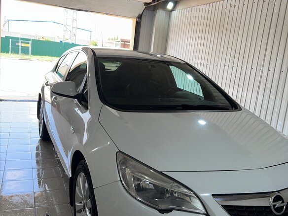2012 Opel Astra J, белый, 490000 рублей - вид 1