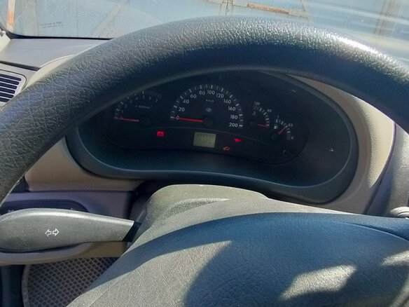 2011 Lada (ВАЗ) Kalina I, белый, 170000 рублей - вид 10