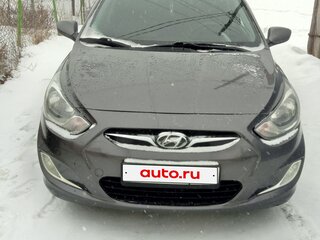 2012 Hyundai Solaris I, серый, 950000 рублей, вид 1