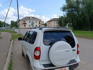 2013 Chevrolet Niva I Рестайлинг, белый, 500000 рублей, вид 5
