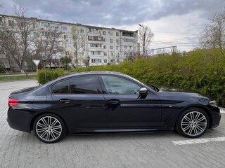 2019 BMW 5 серии 530d xDrive VII (G30/G31/G38), чёрный, 5300000 рублей, вид 2