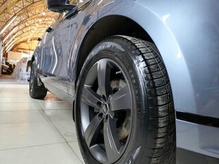 2017 Land Rover Range Rover Velar I, серый, 3850000 рублей, вид 4