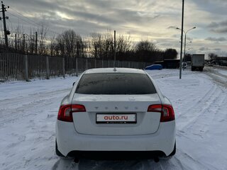 2012 Volvo S60 II, белый, 950000 рублей, вид 4