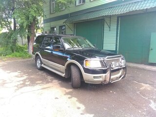 2004 Ford Expedition II, чёрный, 2150000 рублей, вид 3