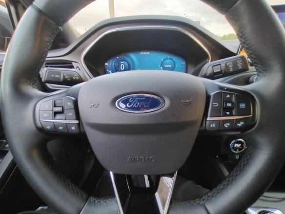 2020 Ford Focus Active IV, серый, 1950000 рублей - вид 13