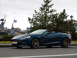 2013 Aston Martin Vanquish Volante II, синий, 12000000 рублей, вид 1