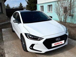 2016 Hyundai Elantra VI (AD), белый, 1370000 рублей, вид 2