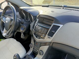 2012 Chevrolet Cruze I, белый, 495000 рублей, вид 5