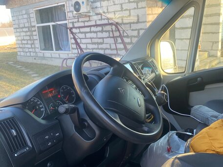 2014 Citroen Jumpy, белый, 1900000 рублей, вид 4