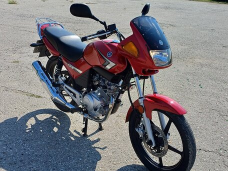 2012 Yamaha YBR125, красный, 255000 рублей, вид 3