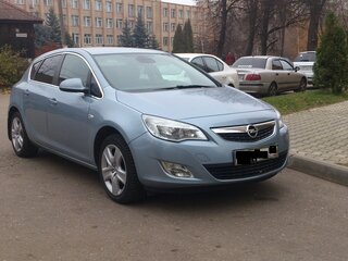 2011 Opel Astra J, серебристый, 630000 рублей, вид 4