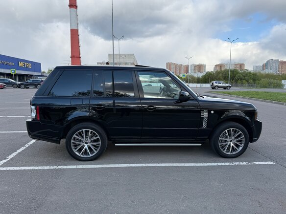 2006 Land Rover Range Rover Supercharged III Рестайлинг, чёрный, 2500000 рублей - вид 4