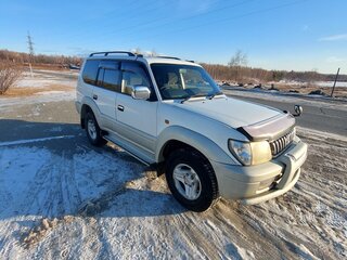 1999 Toyota Land Cruiser Prado 90 Series Рестайлинг, белый, 1599000 рублей, вид 1