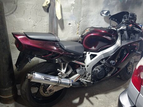 1997 Honda CBR 900RR Fireblade, красный, 554000 рублей, вид 2