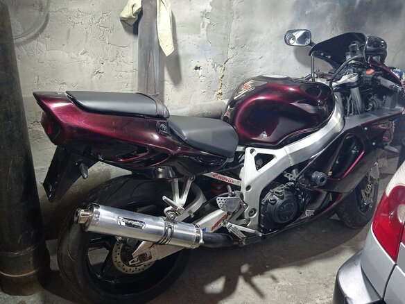 1997 Honda CBR 900RR Fireblade, красный, 554000 рублей - вид 1