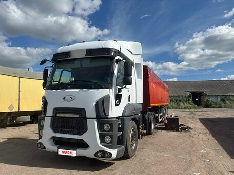2015 Ford Cargo, белый, 2999000 рублей, вид 1