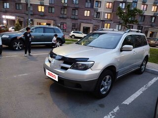 2003 Mitsubishi Outlander I, серебристый, 630000 рублей, вид 4