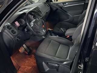 2012 Volkswagen Tiguan I Рестайлинг, чёрный, 1600000 рублей, вид 3
